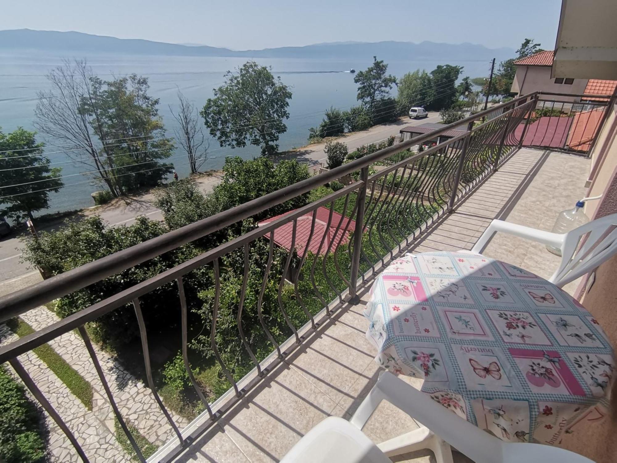 Guesthouse Zimovski Peštani Екстериор снимка