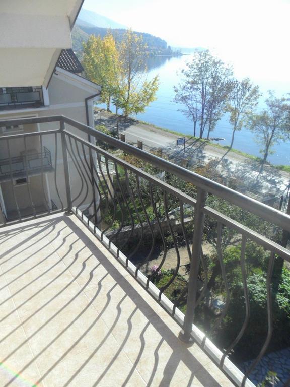 Guesthouse Zimovski Peštani Екстериор снимка