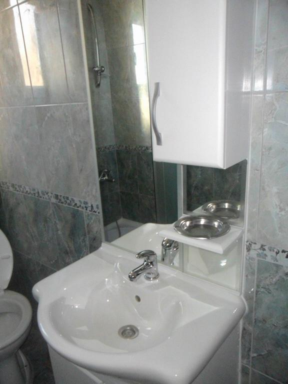Guesthouse Zimovski Peštani Екстериор снимка